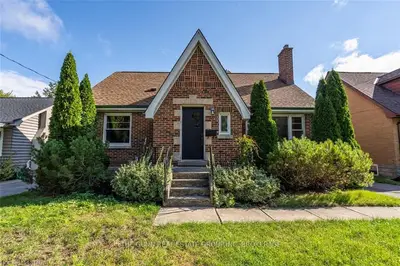 170 WILDWOOD AVE, London South, ON N6J 1A9