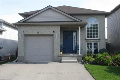 41877 James Street, Southwold, On N5p 4l5