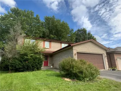 360 EASTCASTLE Place, London North, ON N6G 3W5
