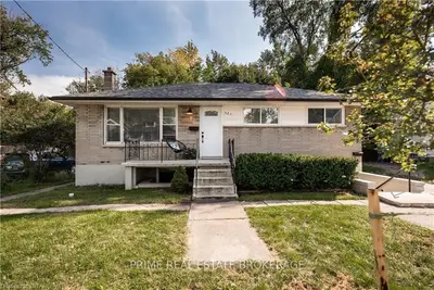 321 SALISBURY Street, London East, ON N5Y 3A8