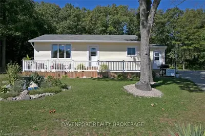 9838 LAKESHORE Road, Lambton Shores, ON N0M 1T0