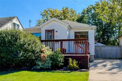 1729 PARKHURST Avenue, London East, ON N5V 2C4