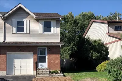 9 Garland Court, Ingersoll, On N5c 3x3