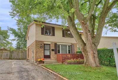 42 Sasha Crescent, London South, ON N6E 2M5