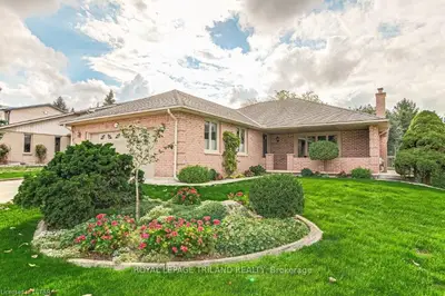 940 GRIFFITH Street, London South, ON N6K 3V4