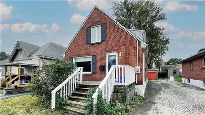 241 HIGHBURY Avenue N, London East, ON N5Z 2W8