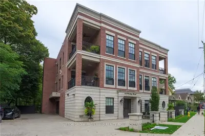 122 WORTLEY Road 201, London South, ON N6C 3N8