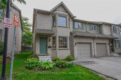 410 AMBLESIDE Drive 4, London North, ON N6G 4Y3