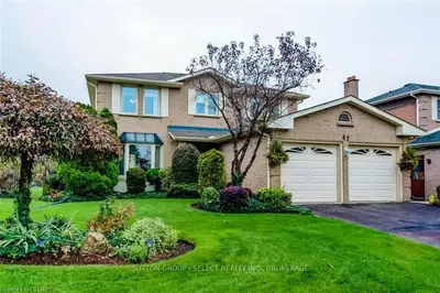 47 FAIRCHILD Court, London South, ON N6E 3E3