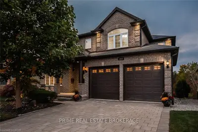 1323 STAFFORDSHIRE Road, London North, ON N6H 0B8