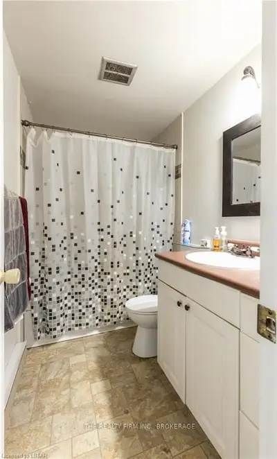 1775 Culver Drive 74, London East, On N5v 3h6
