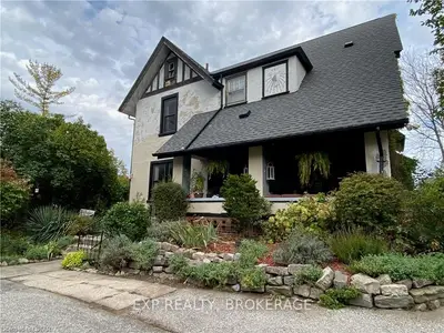 190 LONDON Road, Sarnia, ON N7T 4V5