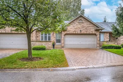 1241 BEAVERBROOK Avenue 60, London North, ON N6H 5P1