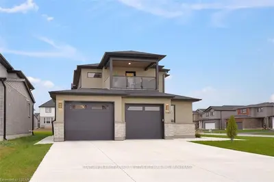 1260 TWILITE Boulevard, London North, ON N6G 0X7