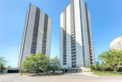 323 COLBORNE Street 1201, London East, ON N6B 3N8