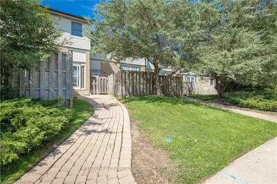 631 CRANBROOK Road 30, London South, ON N6K 2Y4