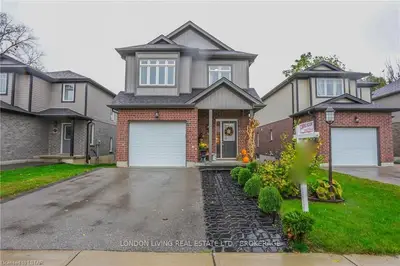 67 YVONNE Crescent, London South, ON N5Z 0A5