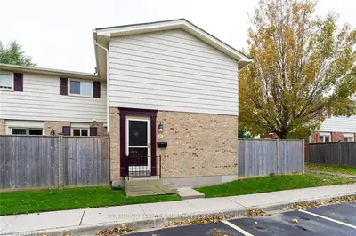89 CONWAY Drive, London South, ON N6E 2H4