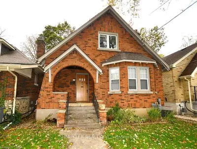 216 RAYMOND Avenue, London East, ON N6A 2N1