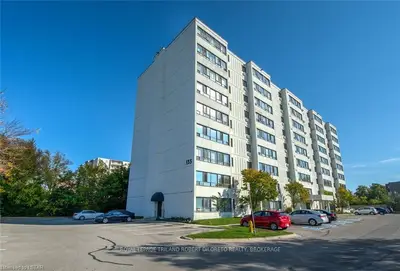 135 BASE LINE Road W 808, London South, ON N6J 4W4
