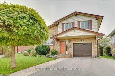 176 CLARENDON Crescent, London South, ON N6C 5B8