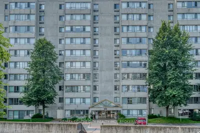 570 PROUDFOOT Lane 810, London North, ON N6H 4Z1