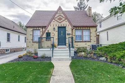 23 BARKER Street, London East, ON N5Y 1X5