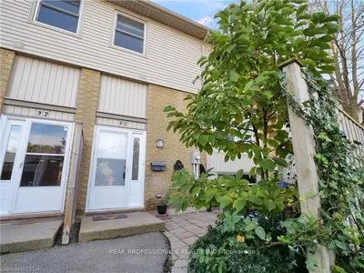 760 BERKSHIRE Drive 30, London South, ON N6J 4A5