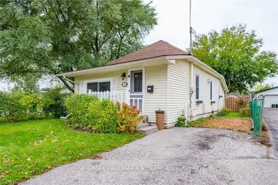 41 Elgin Street, London East, ON N5Z 2T4