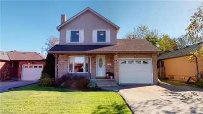 22 MILLRIDGE Court, London South, ON N5Z 4P4