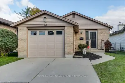46 Dalhousie Crescent, London South, ON N6K 3N2