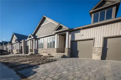 745 CHELTON Road 51, London South, ON N6M 0J1
