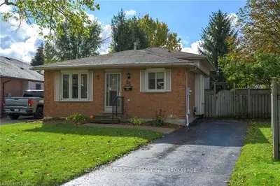 55 PORTSMOUTH Road, London East, ON N5V 4E2