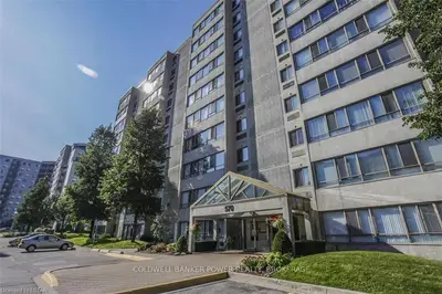 570 Proudfoot Lane 912, London North, ON N6H 4Z1