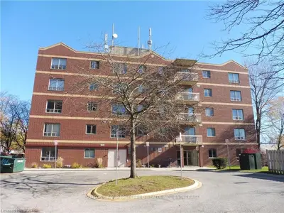 626 FIRST Street 206, London East, ON N5V 2A2