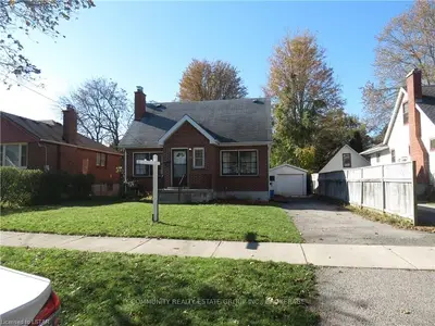 443 RONALD Street, London East, ON N5W 5B8