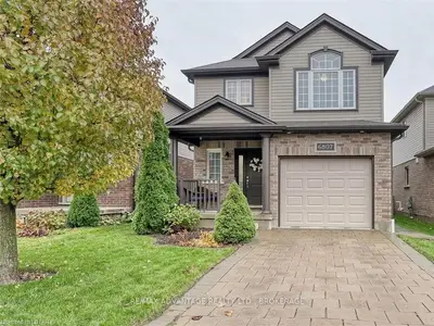 6807 VALLAS Circle, London South, ON N6P 0B5