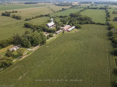 5195 DUNNING Road, Orleans - Cumberland and Area, ON K4B 1J1