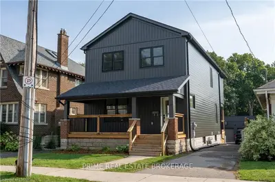 10 RENWICK Avenue, London East, ON N6A 3V2