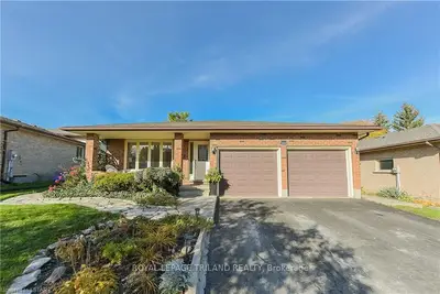 283 WALMER Grove, London North, ON N6G 4G9