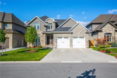 1028 MELSETTER Way, London North, ON N6G 0S5
