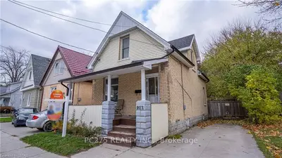 912 Dame Street, London East, ON N5Z 1M4