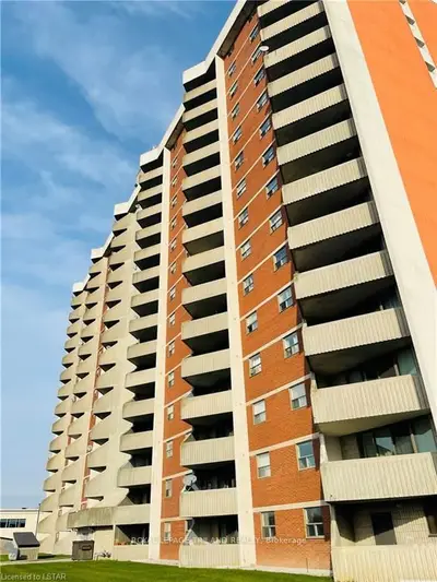1103 JALNA Boulevard 508, London South, ON N6E 2W8
