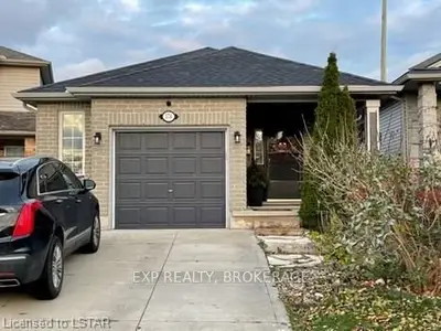 174 CRIMSON Crescent, London East, ON N5W 6G1
