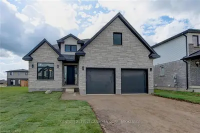 1530 BOB SCHRAM Way, London North, ON N6G 2V8