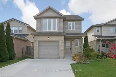 1157 KIMBALL Crescent, London North, ON N6G 0A8
