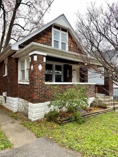 930 QUEENS Avenue, London East, ON N5W 3H8