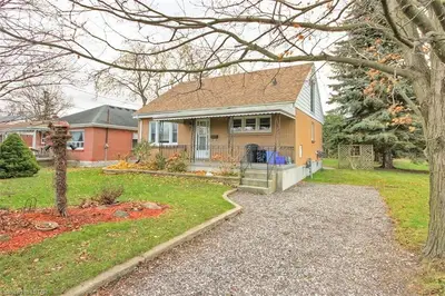 1013 FEREN Avenue, London East, ON N5W 1B9