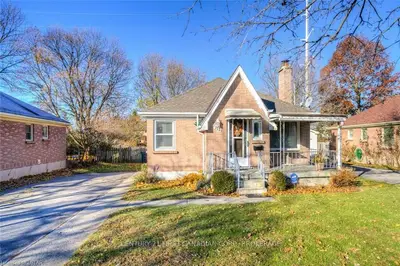 113 FAIRMONT Avenue, London East, ON N5W 1L8