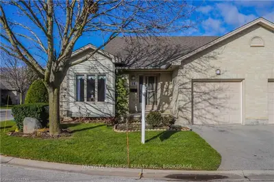 99 EDGEVALLEY Road 26, London East, ON N5Y 5N1
